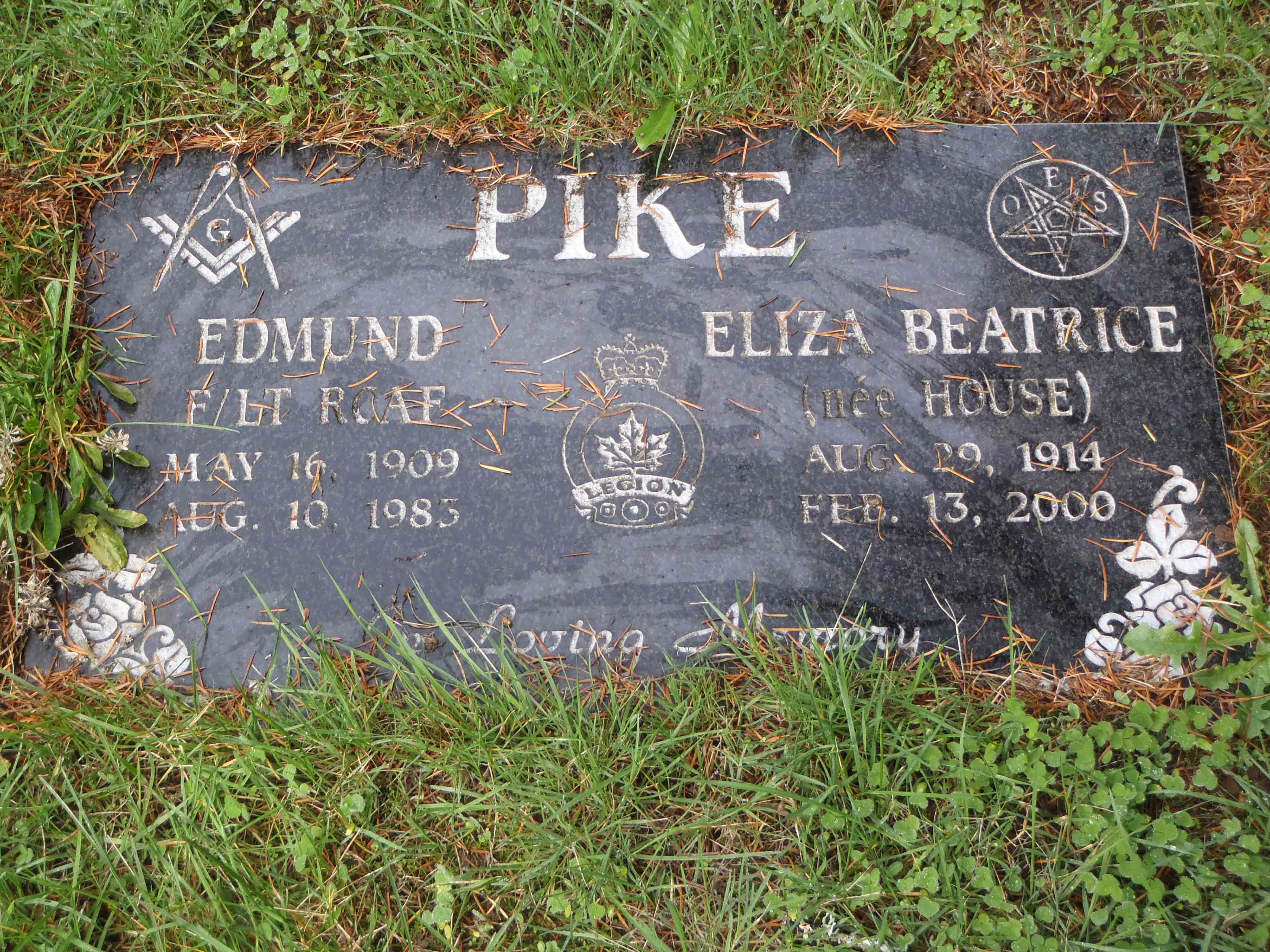 Edmund and Eliza Pike tombstone, Saint John the Baptist Anglican Cemetery, Cobble Hill, B.C. 